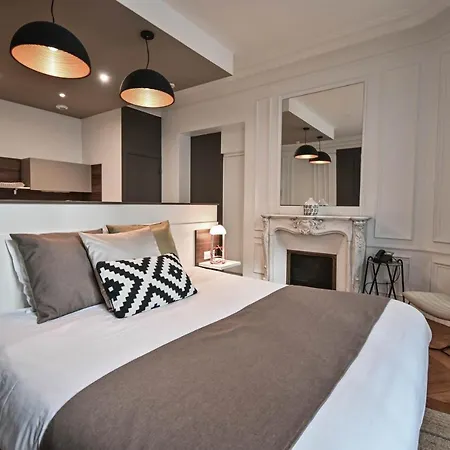 Les Cles Du 27 Apart Otel 2*