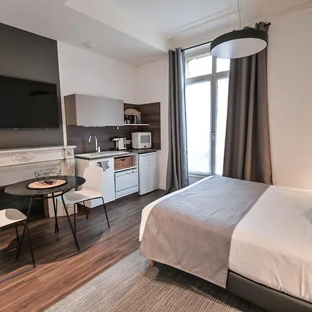 Aparthotel Les Cles Du 27 2*