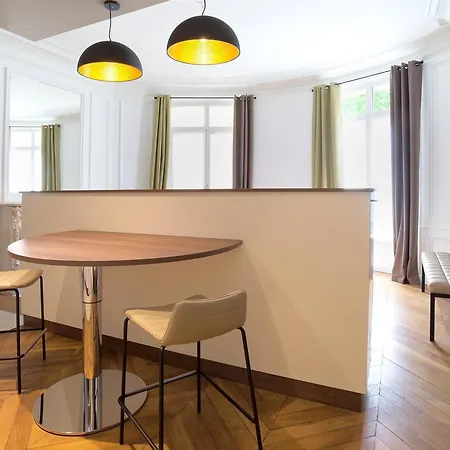 لي كليه دو 27