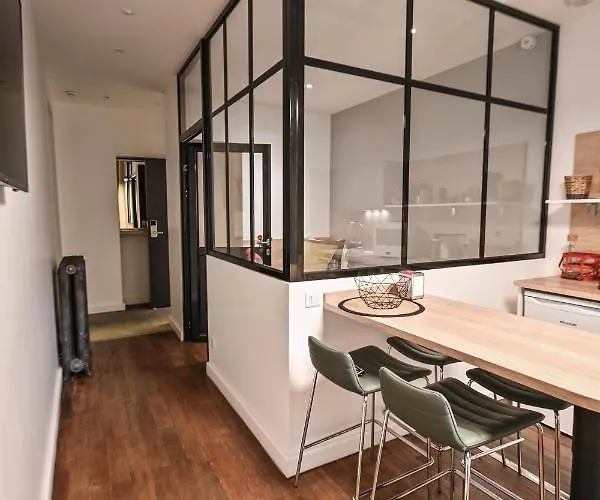 Les Cles Du 27 Aparthotel Parijs