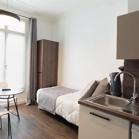 Les Cles Du 27 Aparthotel Paris