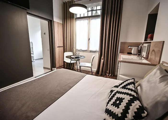 Les Cles Du 27 Aparthotel Parigi